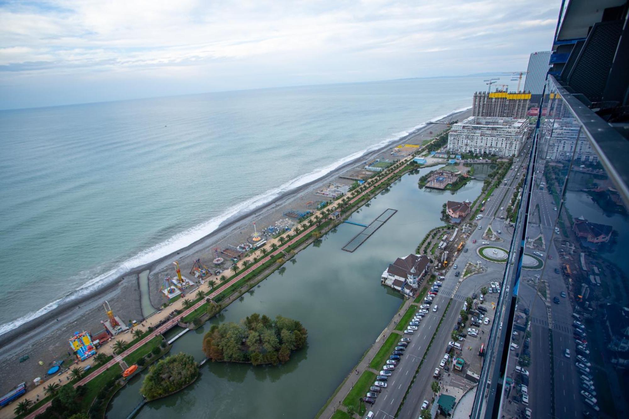 Orbi City D Block Batumi Exterior photo